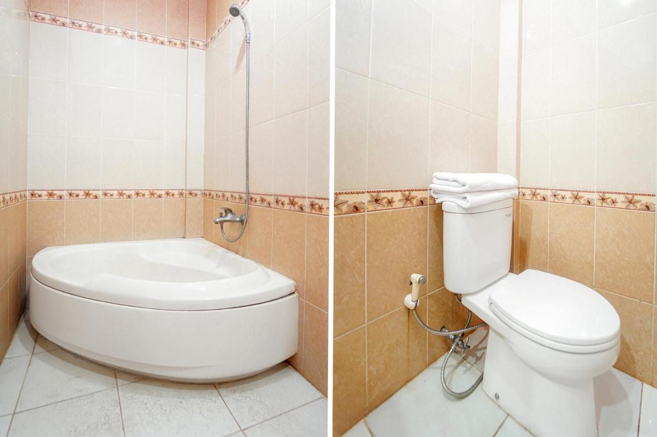 Oyo 231 Hotel Andita Syariah Сурабая Екстериор снимка